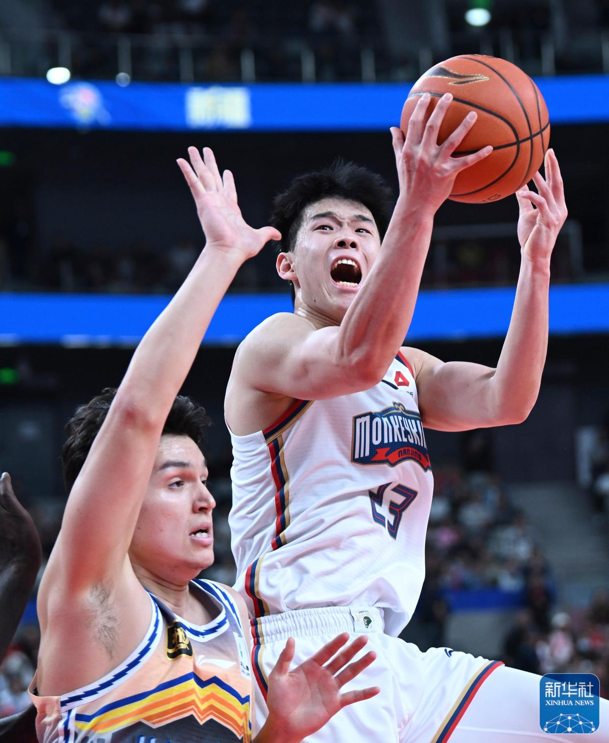 爱游戏APP-赛后新疆广汇临场应变：CBA季后赛节点到来，目标明确，临场指挥获称赞的简单介绍