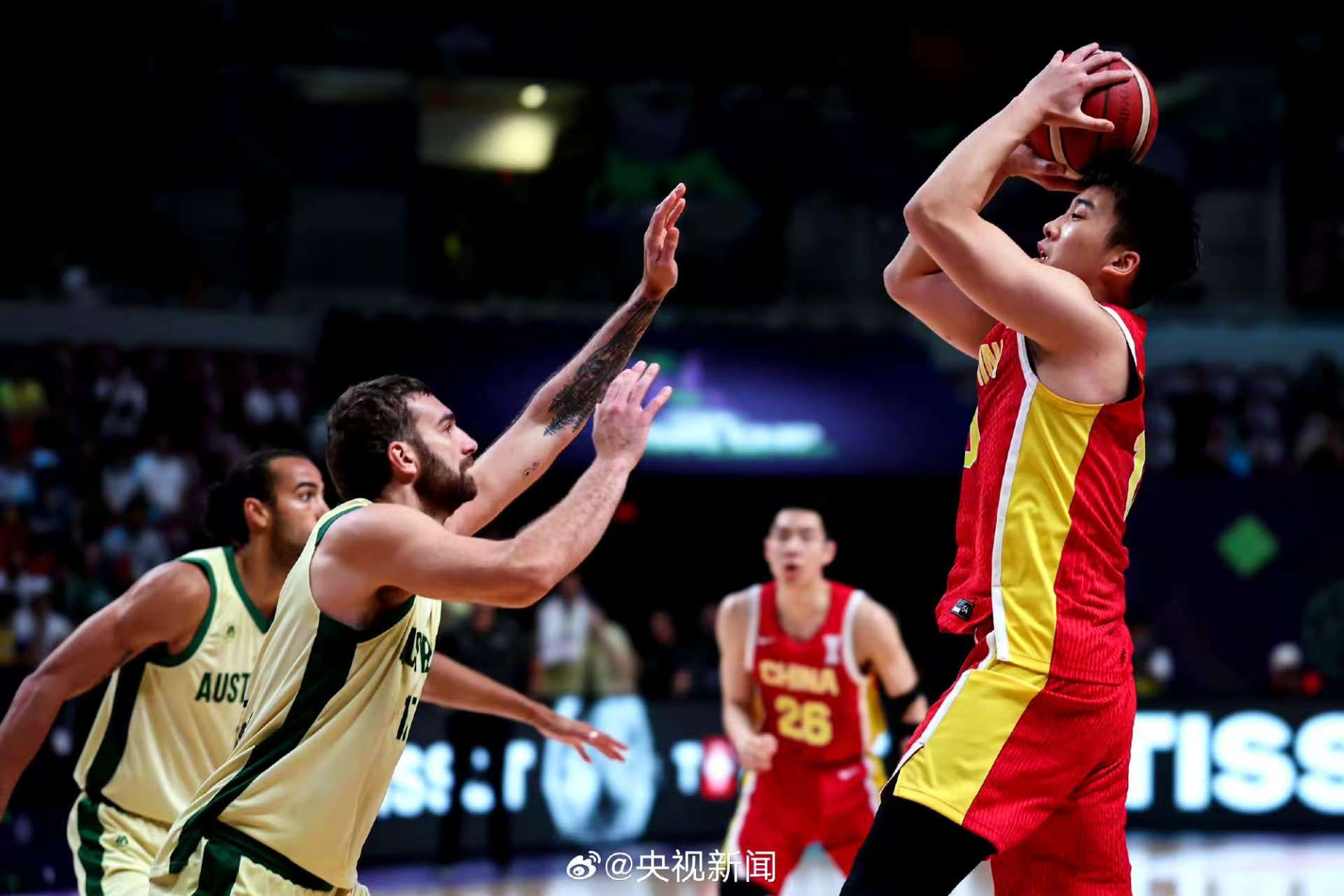 爱游戏体育-今晨突围战来临，深圳男篮围绕CBA常规赛战术微调，话题不断，控场能力受关注的简单介绍